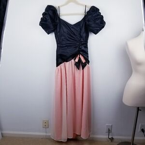 Vintage 1970-1980s Women's Union ILGWU Label Dress